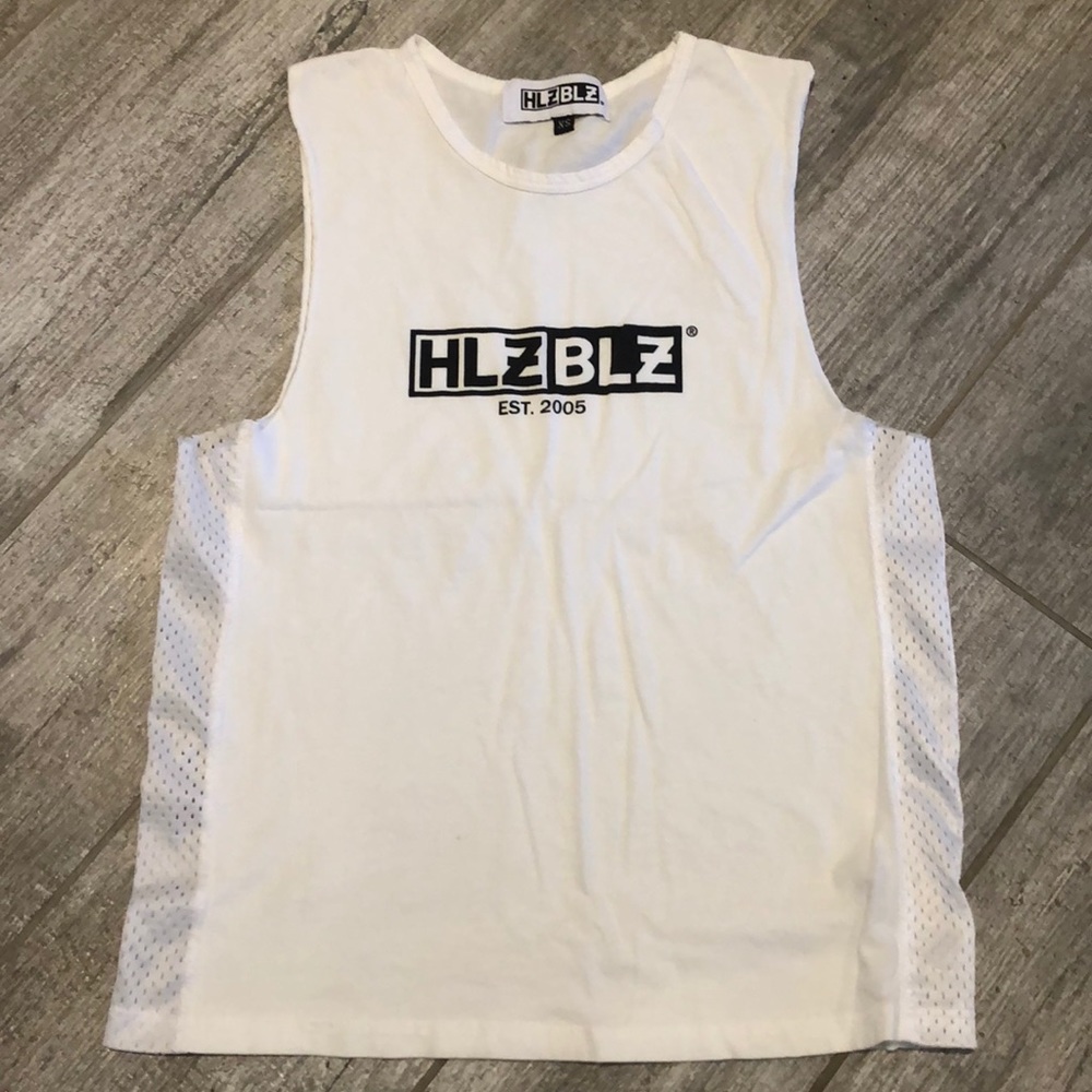 HLZBLZ tank⚡️⚡️